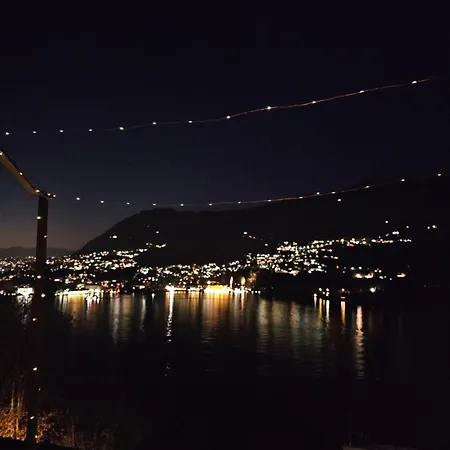 Lägenhet Le Luci Sul Di Blevio